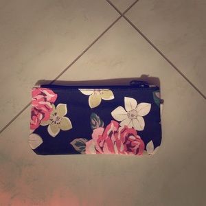 Floral wristlet